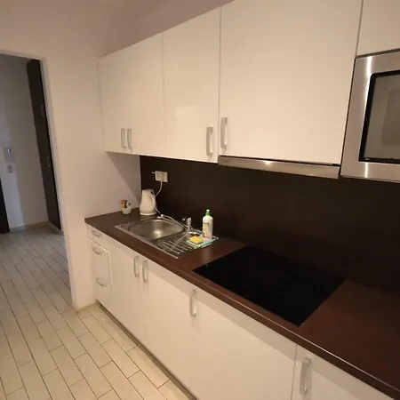 Ferienwohnung NotaBene Airport Warschau Exterior foto