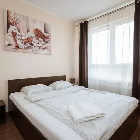 Ferienwohnung NotaBene Airport Warschau Exterior foto