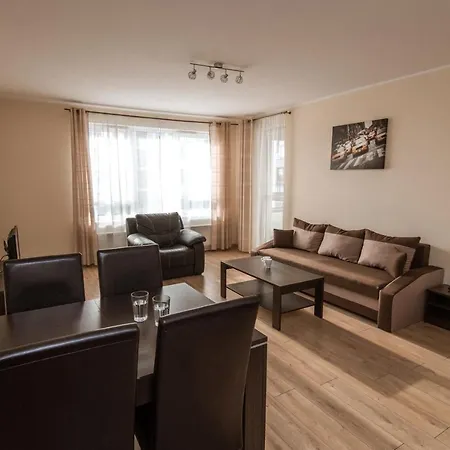 Ferienwohnung NotaBene Airport Warschau Exterior foto