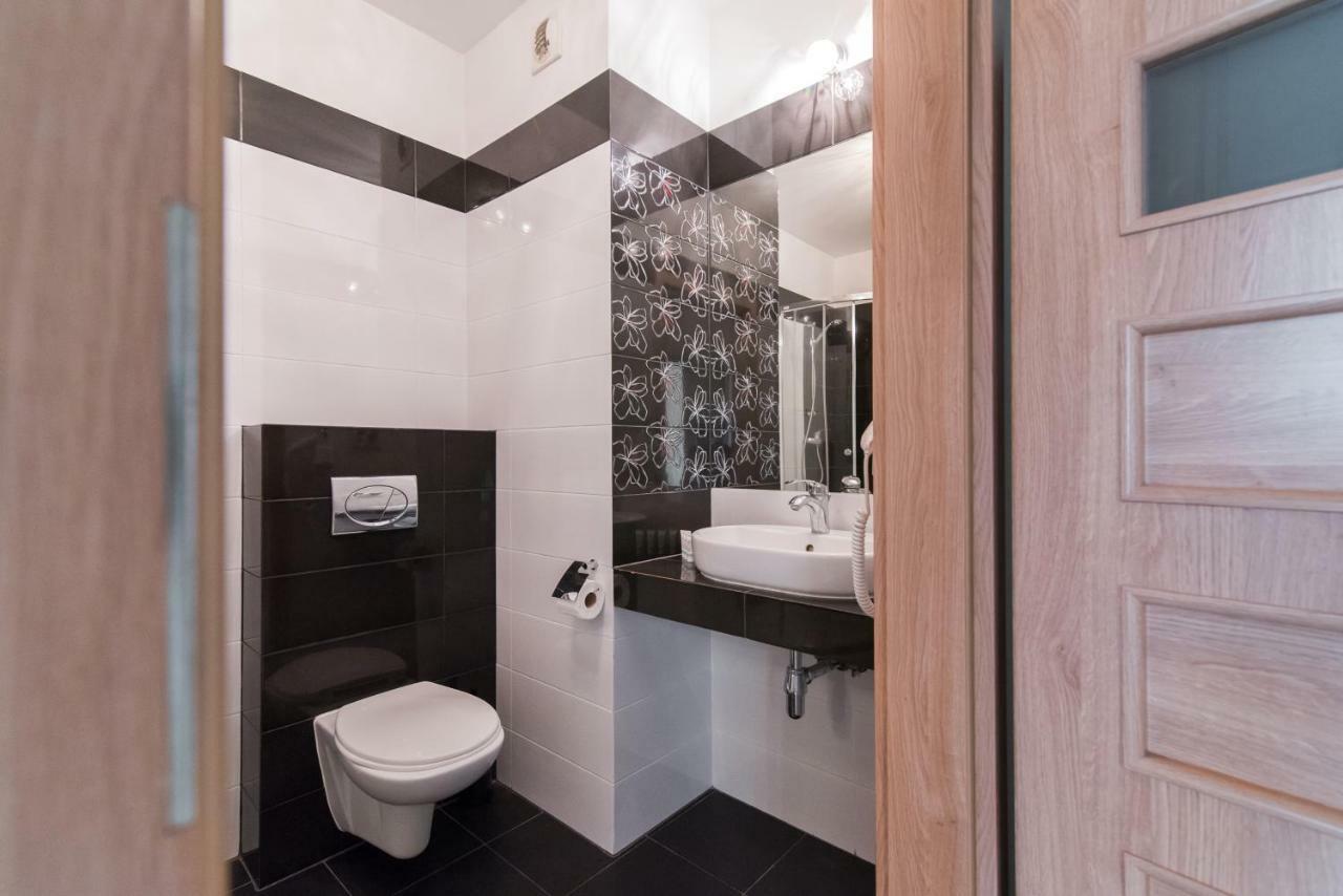 Apartment Notabene Airport *