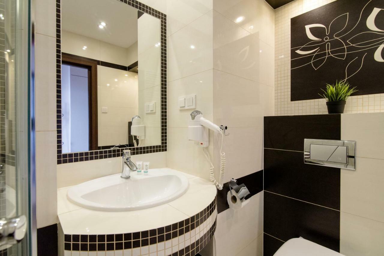 Apartment Notabene Airport Warschau